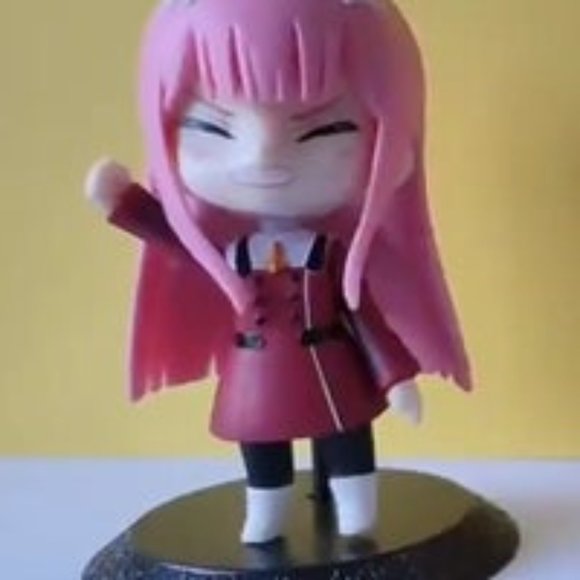 Zero Two (02) Mini figure - Picture 2 of 4